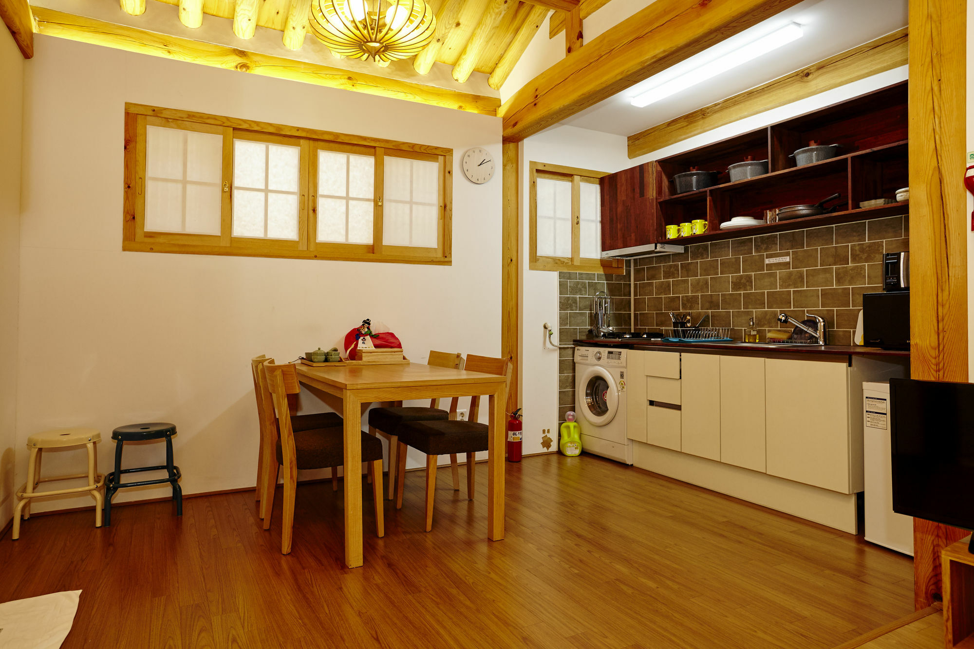 Hanok 24 Guesthouse Gyeongbokgung Seoul Luaran gambar