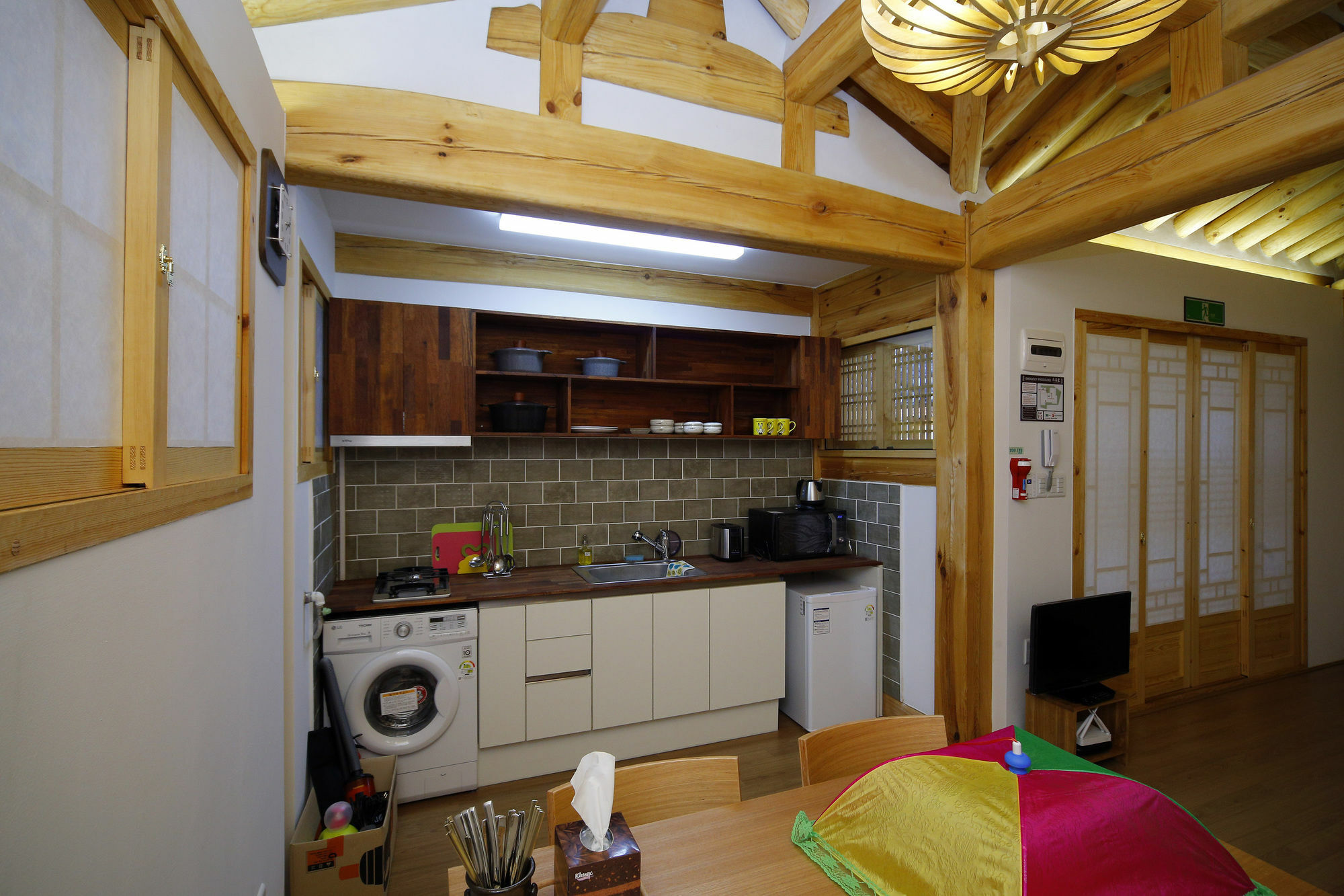 Hanok 24 Guesthouse Gyeongbokgung Seoul Luaran gambar